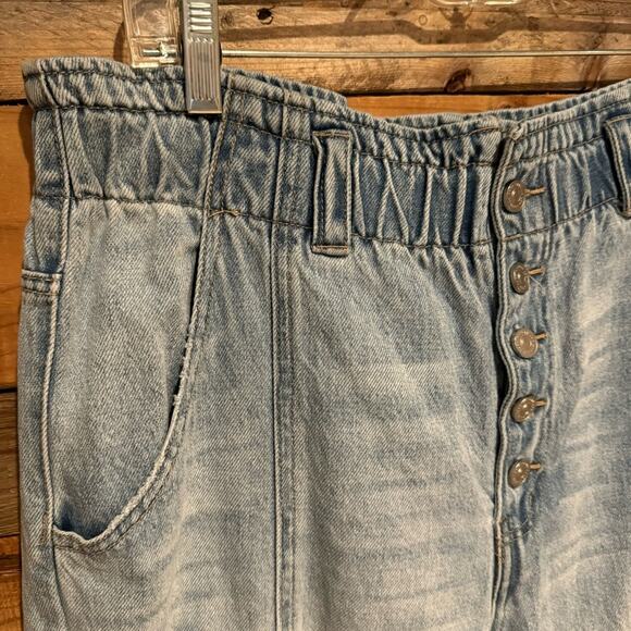 KanCan Bronte Ultra High Rise Paperbag Mom Jeans Light Wash Size 15/31 Trendy - Picture 9 of 16